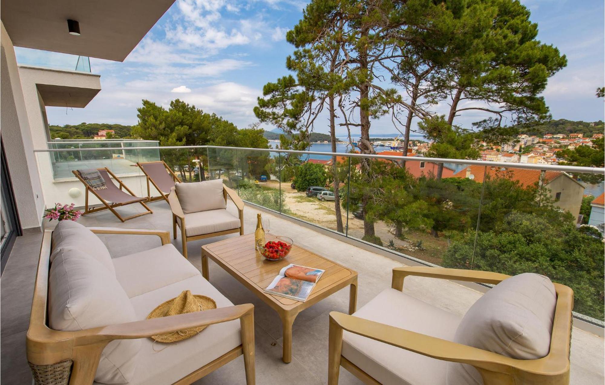 Amazing Apartment In Mali Losinj With Wifi Ngoại thất bức ảnh